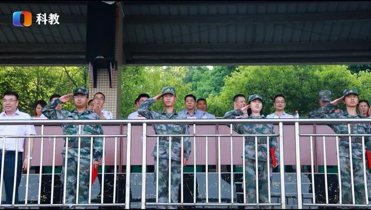 重庆城市职业学院军训,重庆城市职业学院新生晚会