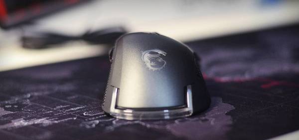 吃鸡鼠标启动项,吃鸡鼠标轻还是重好用