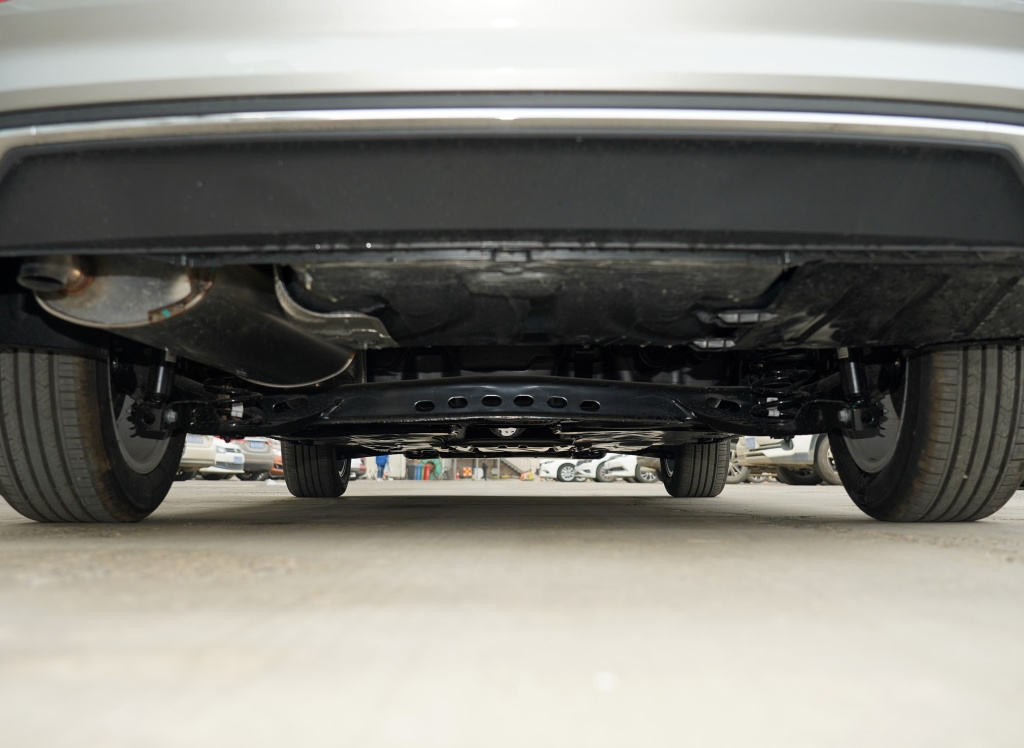 朗逸1.6自然吸气的缺点跟优点,17款朗逸1.6自动风尚版缺点