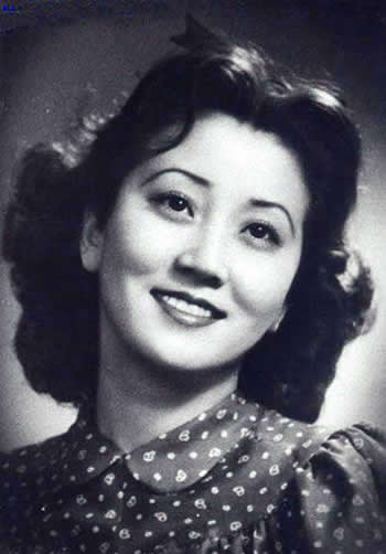 钱学森蒋英晚年照片,蒋英和钱学森照顾蒋英母亲