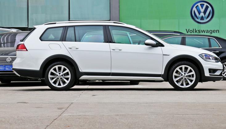 高尔夫旅行版顶配二手车,高尔夫旅行版降价