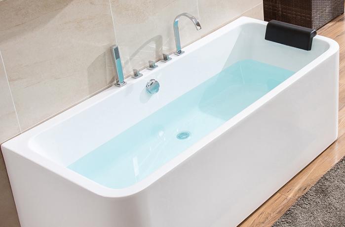 浴缸的水垢和泥垢用什么能够清除,浴缸顽固污渍清洁剂