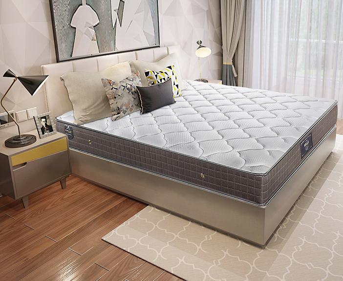 棕榈弹簧床垫甲醛超标吗,棕榈床垫和弹簧床垫比哪个好