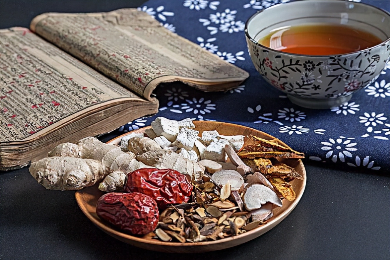 毛囊炎怎么彻底根治最有效的方法,毛囊炎严重怎么办教你一招根除