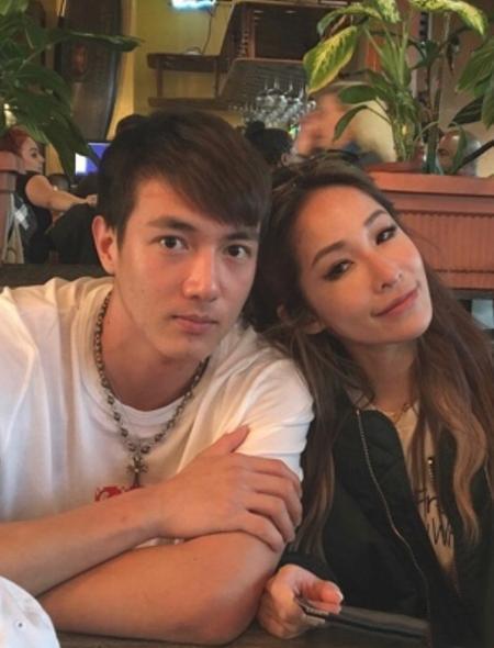 萧亚轩高调为柯震东庆生,萧亚轩柯震东在一起了多久