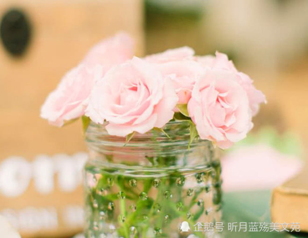 有一种爱叫等待的爱歌曲,有一种爱情叫等待为我披上婚纱