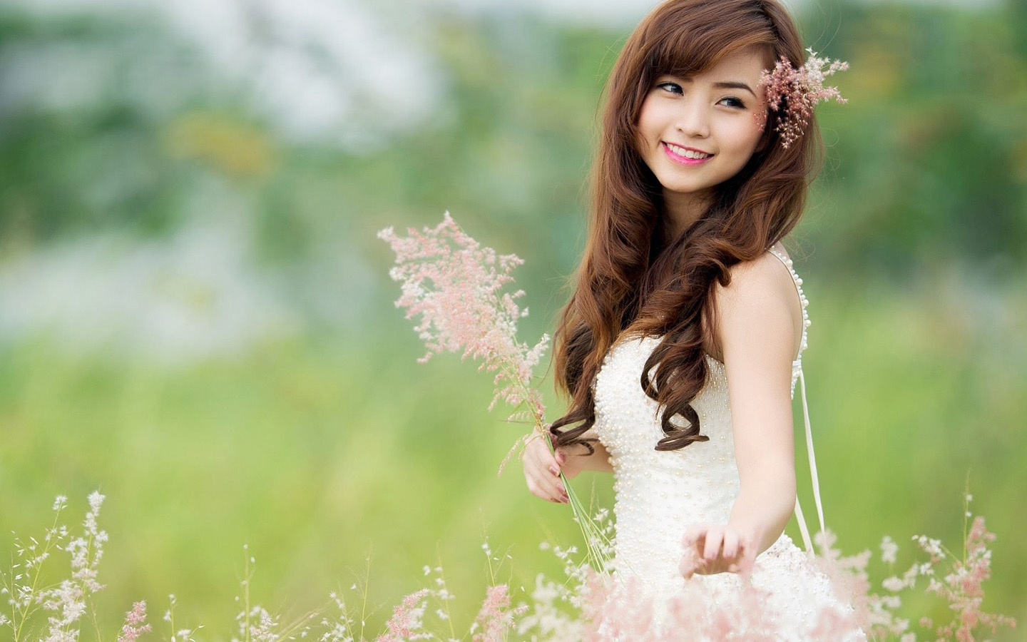 不会和喜欢的男生说话怎么办,不会跟喜欢的人相处