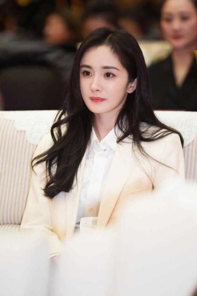 盘点杨幂从出道以来出演的影视剧,杨幂这几年拍的电视剧评分很高的