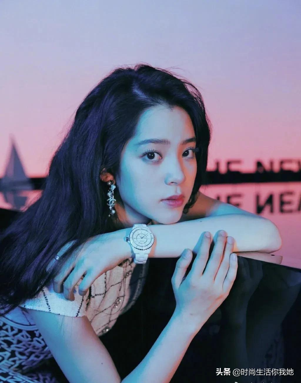 如何才能把自己拍成侧颜女神,如何把自己整成造型