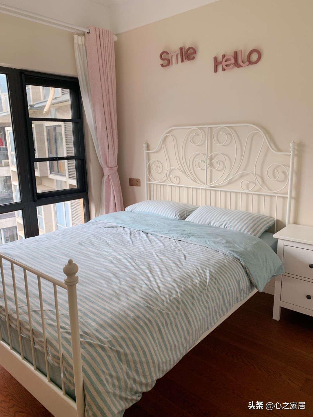 85平方二室一厅背景墙,85寸电视背景墙设计不嵌入