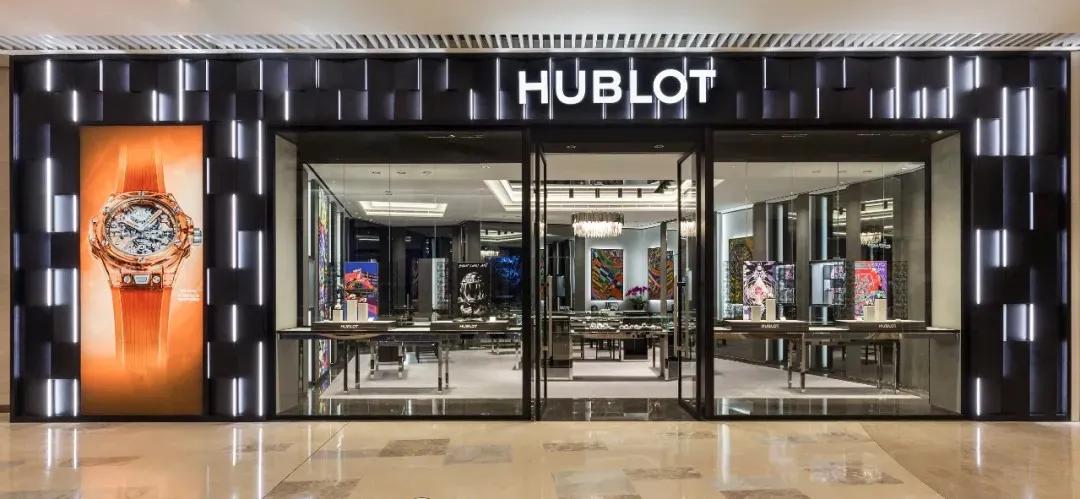 武汉恒隆广场奢侈品牌,武汉恒隆广场算顶级广场吗