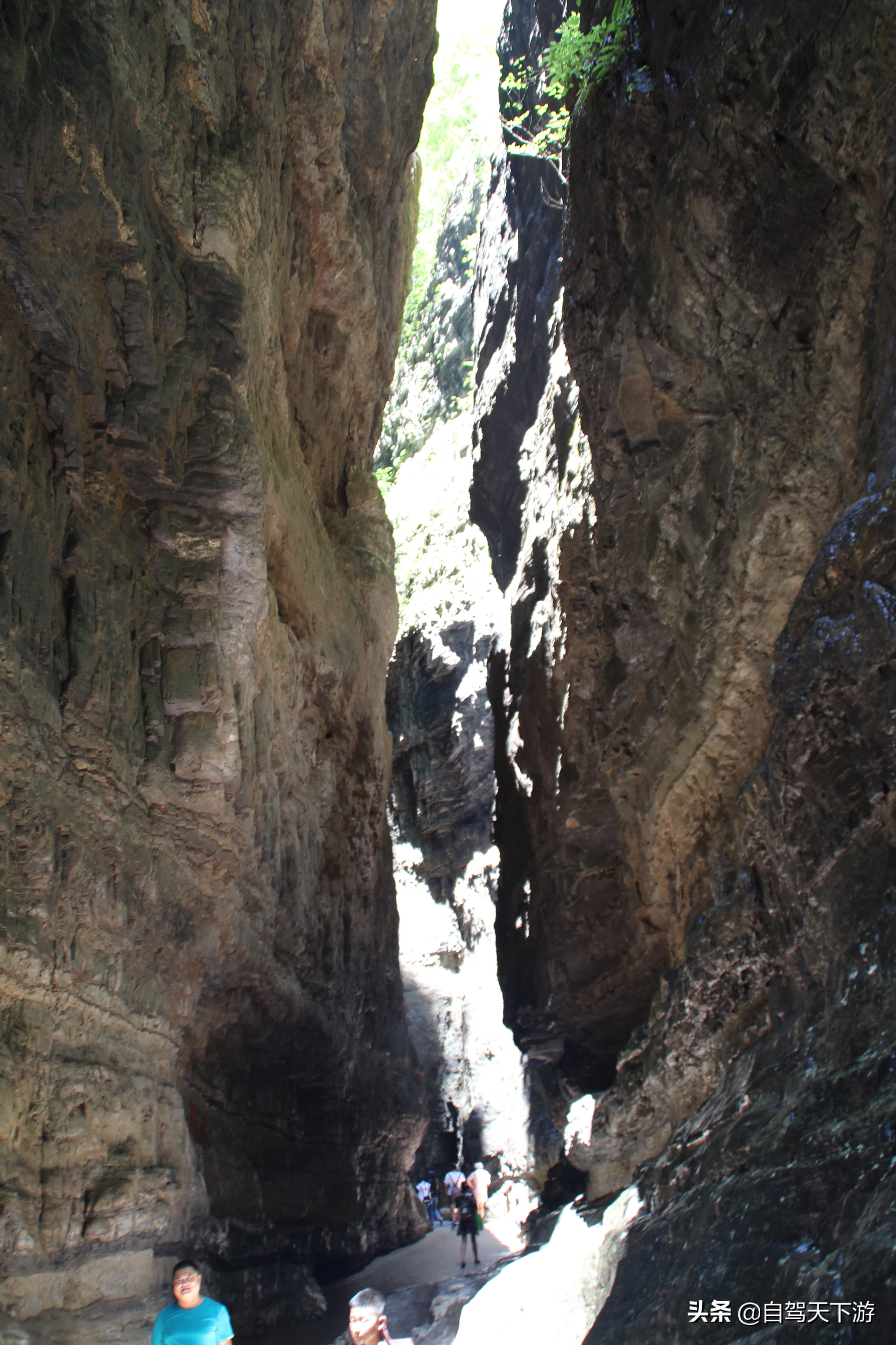 野三坡百里峡是什么样的,天下第一峡谷风景区