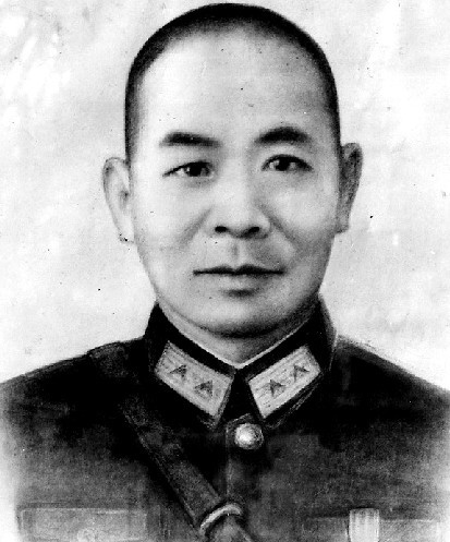 一落魄台籍老农回乡，中组部严肃调查：恢复*党**籍，享受干部待遇