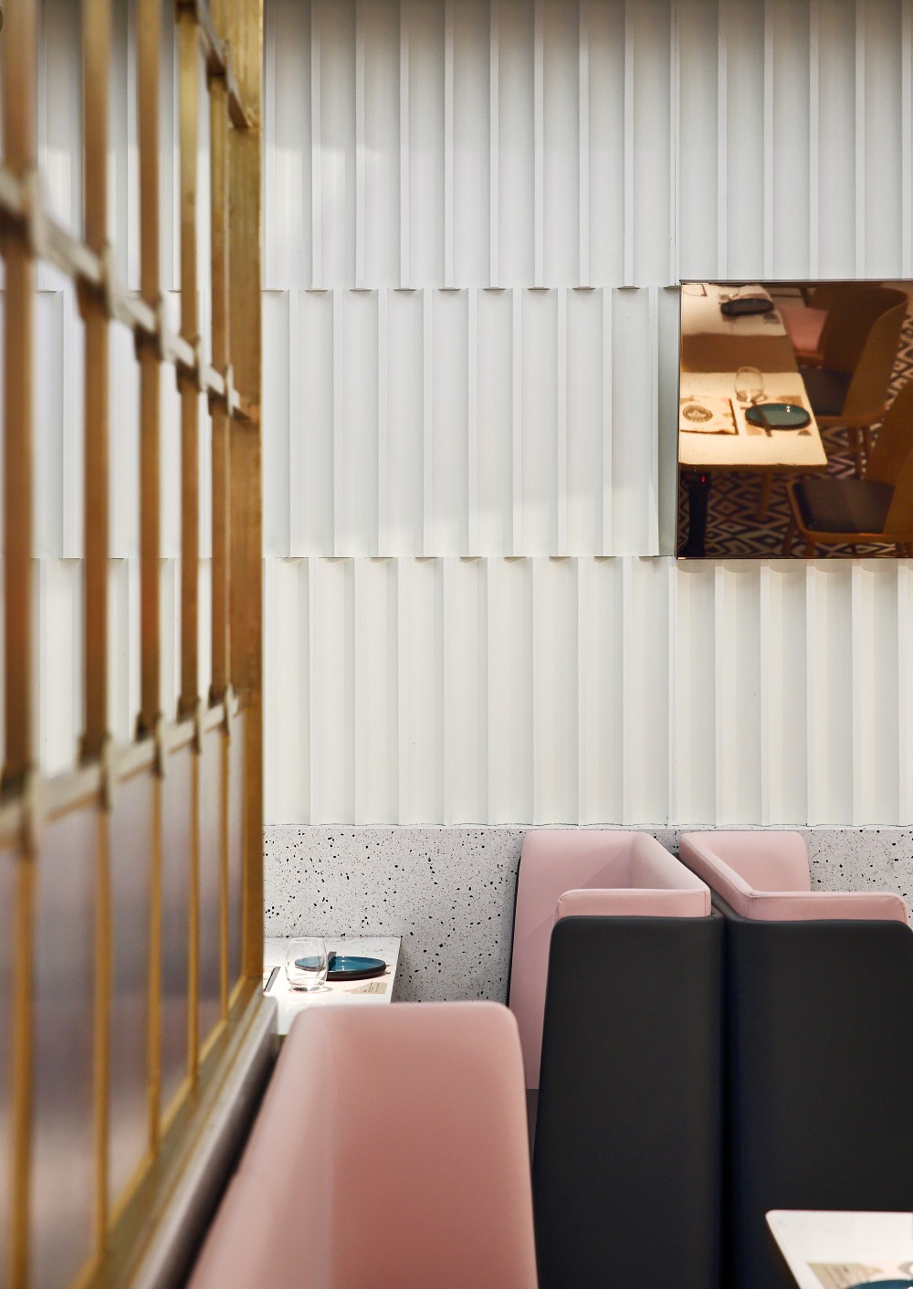 艺鼎新作|黄记煌从清朝来，在2019年达到颜值巅峰