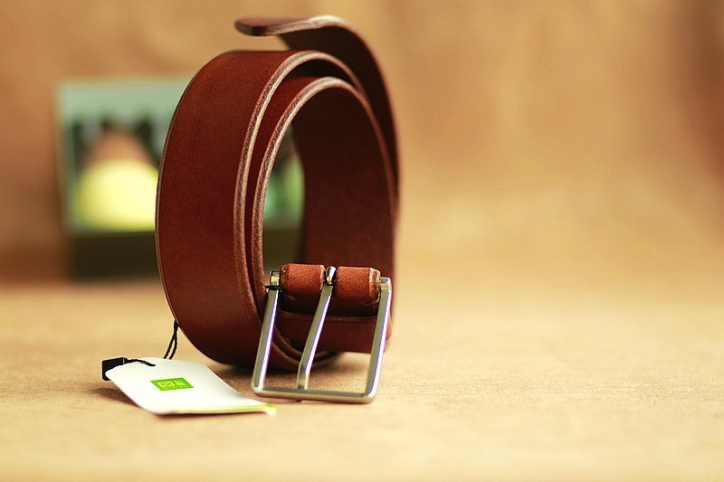 针扣头层男士皮带,男士休闲商务腰带自动扣百搭皮带