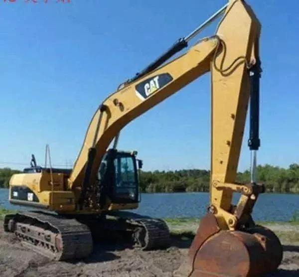 新挖机的折旧怎么算,挖机折旧怎么预算