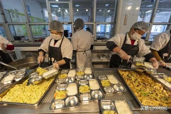 宁波镇海中小学恢复教学,复课后高中体育课