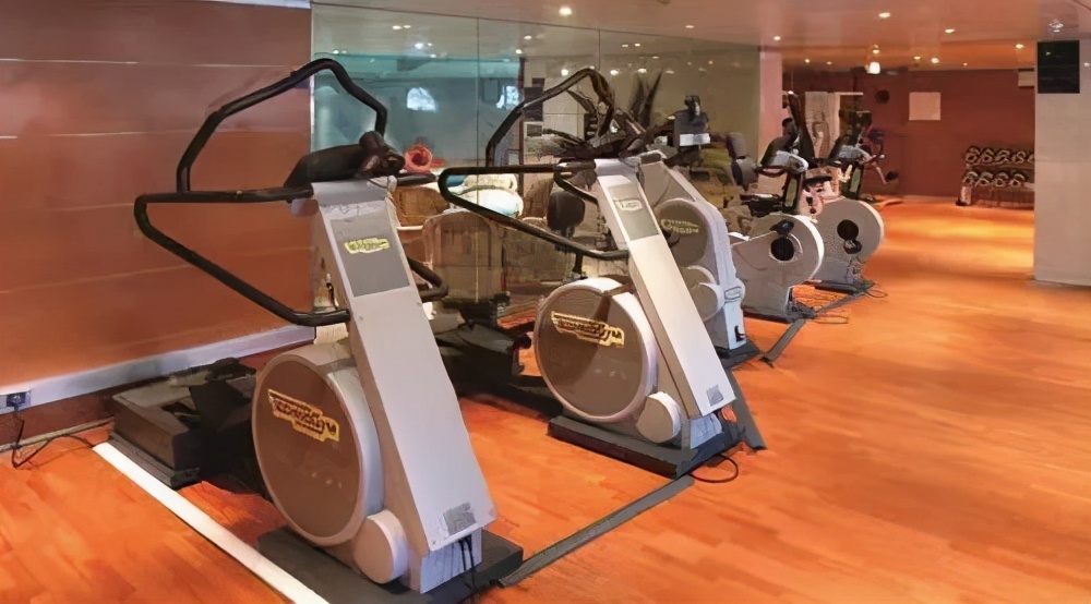 苦兮兮的健身老板,哭兮兮的消费者,法院如何平衡?