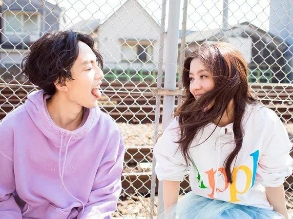 邓紫棋连续上七个调唱光年之外,邓紫棋的光年之外是哪一年出的歌