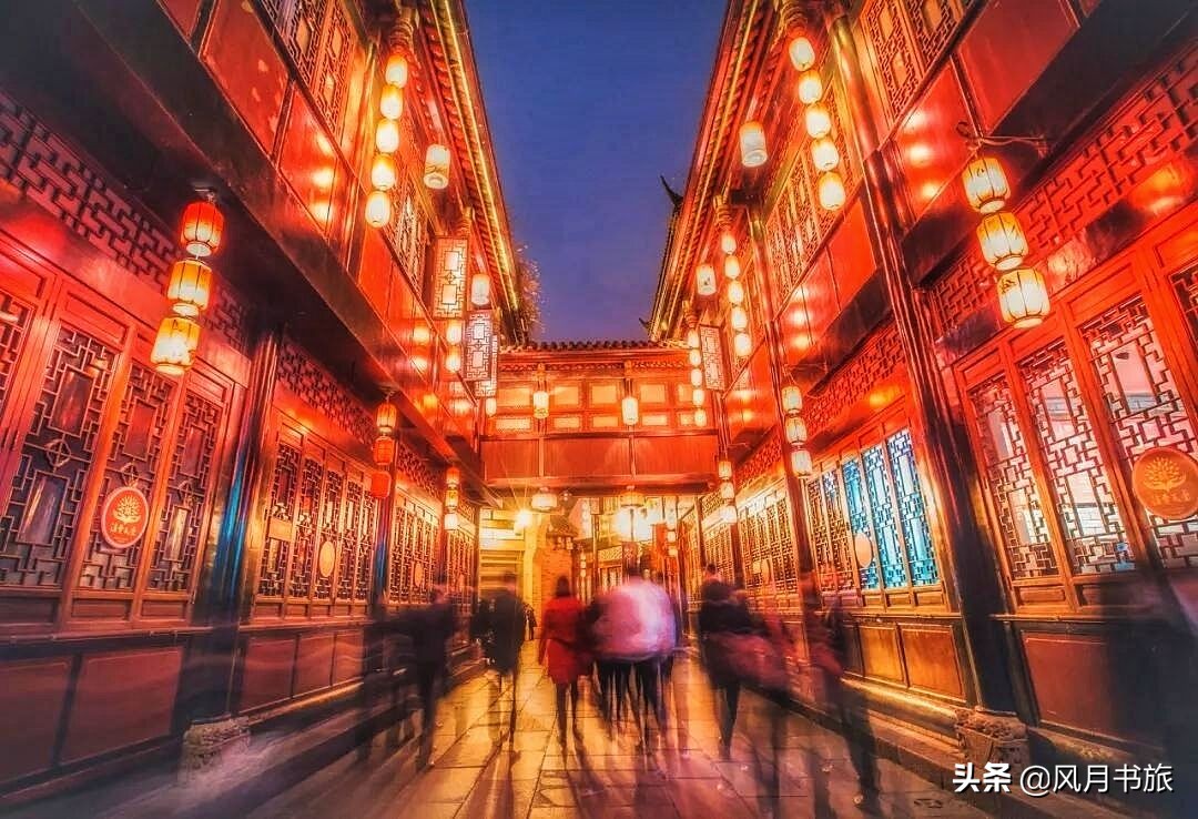中国成都的锦里古街,成都最低调的三国古镇