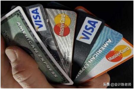 商家应向平台开具发票,刷信用卡消费怎么开发票