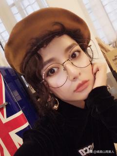 戴眼镜总被吐槽像“憨憨”?先别生气,可能是你就没挑对眼镜