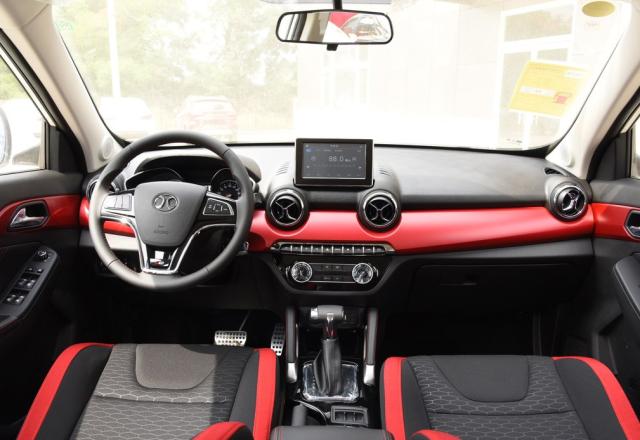 北汽绅宝x35怎么样可以入手吗,绅宝x35自动值得购买吗