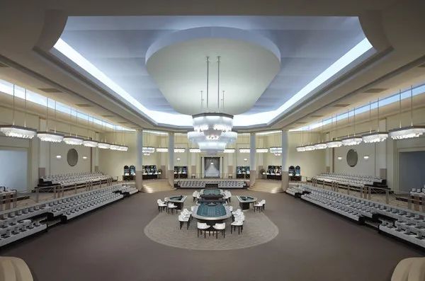 颠覆传统设计的时装秀,让你惊艳的时装秀场布置