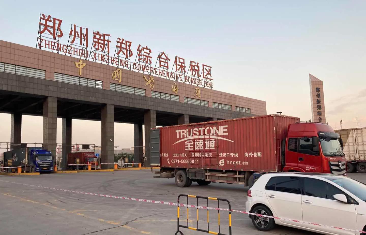 在富士康工作时都干些什么活,富士康从员1到师1需要多久