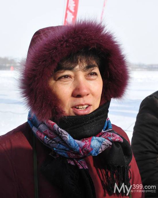 曲婉婷人生经历,为什么让曲婉婷回国参加节目