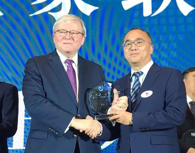 李铁带领武汉卓尔能否阻击上港,卓尔李铁进入武汉了吗