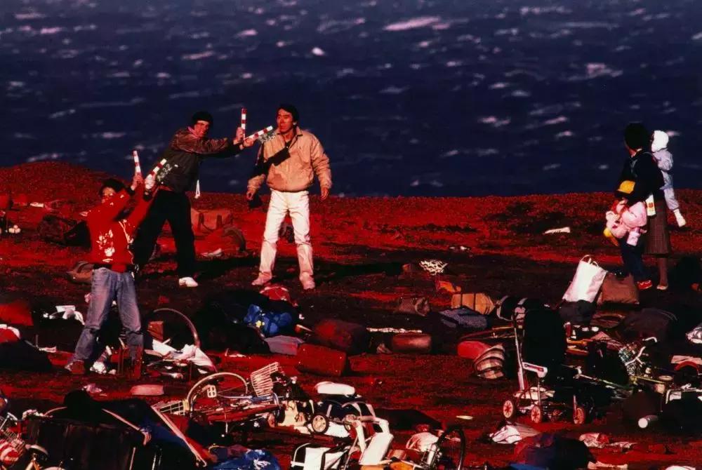 世人说我的爸爸是神，但他就是个普通人