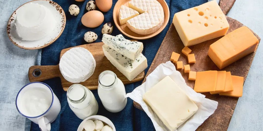 长痘女生的痛苦,体会长痘的痛苦