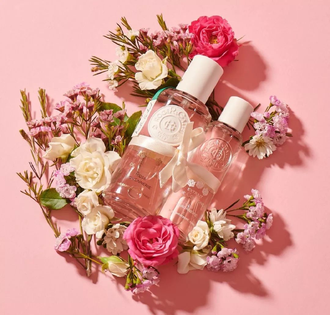 比起花和巧克力，女生更想在朋友圈秀晒炫这些情人节美妆礼盒