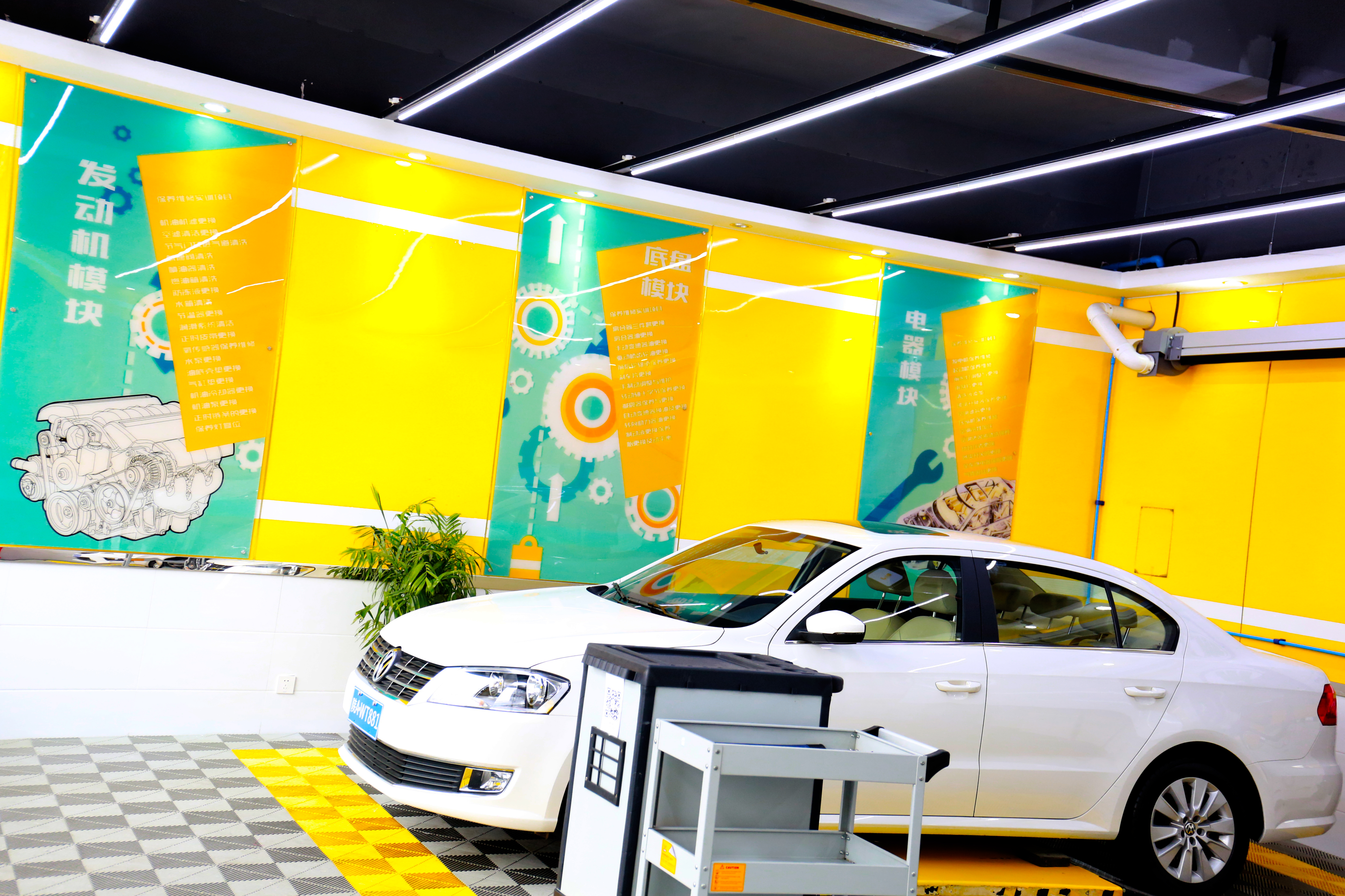 汽车保养时间到了但是里程数没到,汽车时间到了里程没到需要保养吗