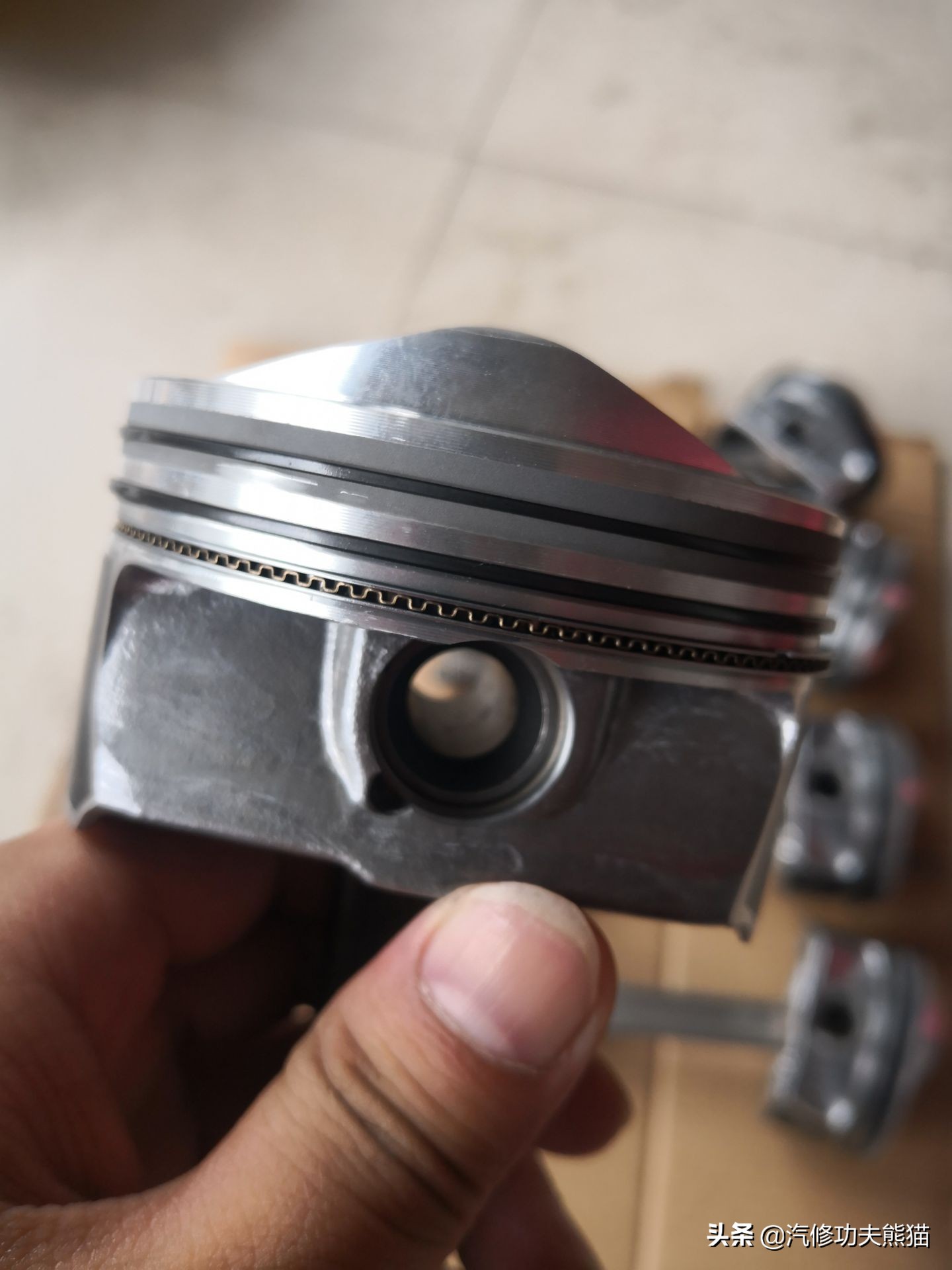 2010年的奥迪a6l2.8烧机油吗,08年奥运版奥迪a6值多少钱