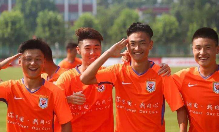 在中国家喻户晓的足坛十大巨星,盘点当今足坛十大巨星