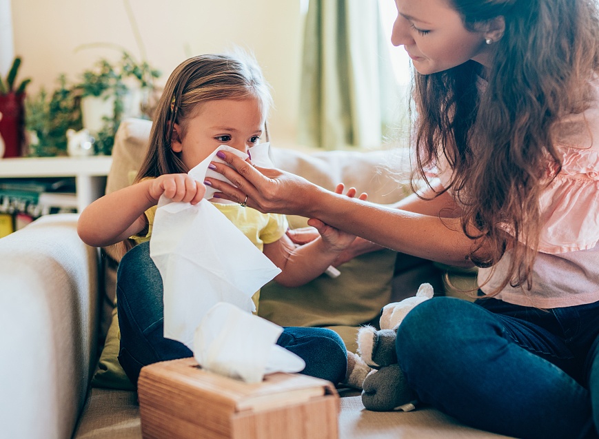 六个月宝宝咳嗽流鼻涕小妙招夏天,11个月宝宝夏天咳嗽流鼻涕怎么办