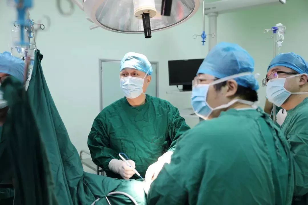 中国烟民患肺癌的概率,中国肺癌患者有哪些