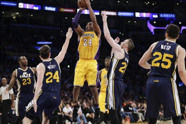 被湖人放弃的现役球员,被湖人抛弃再重生的人