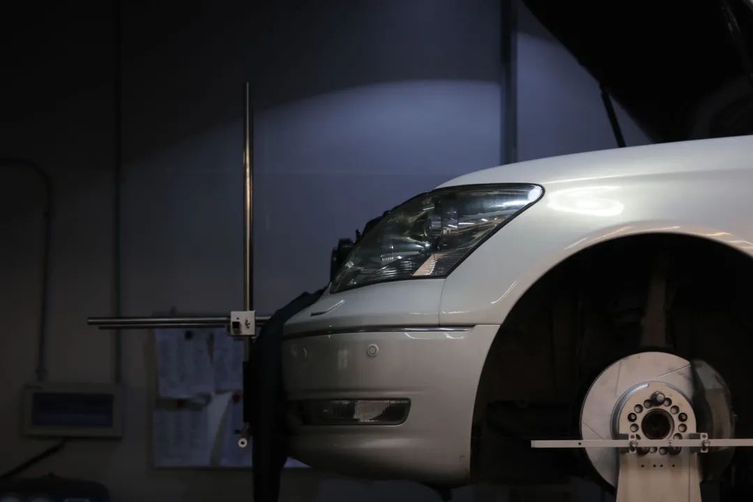 怪兽修车：翻新一辆2005年凌志LS430，当年百万经典车，满血复活