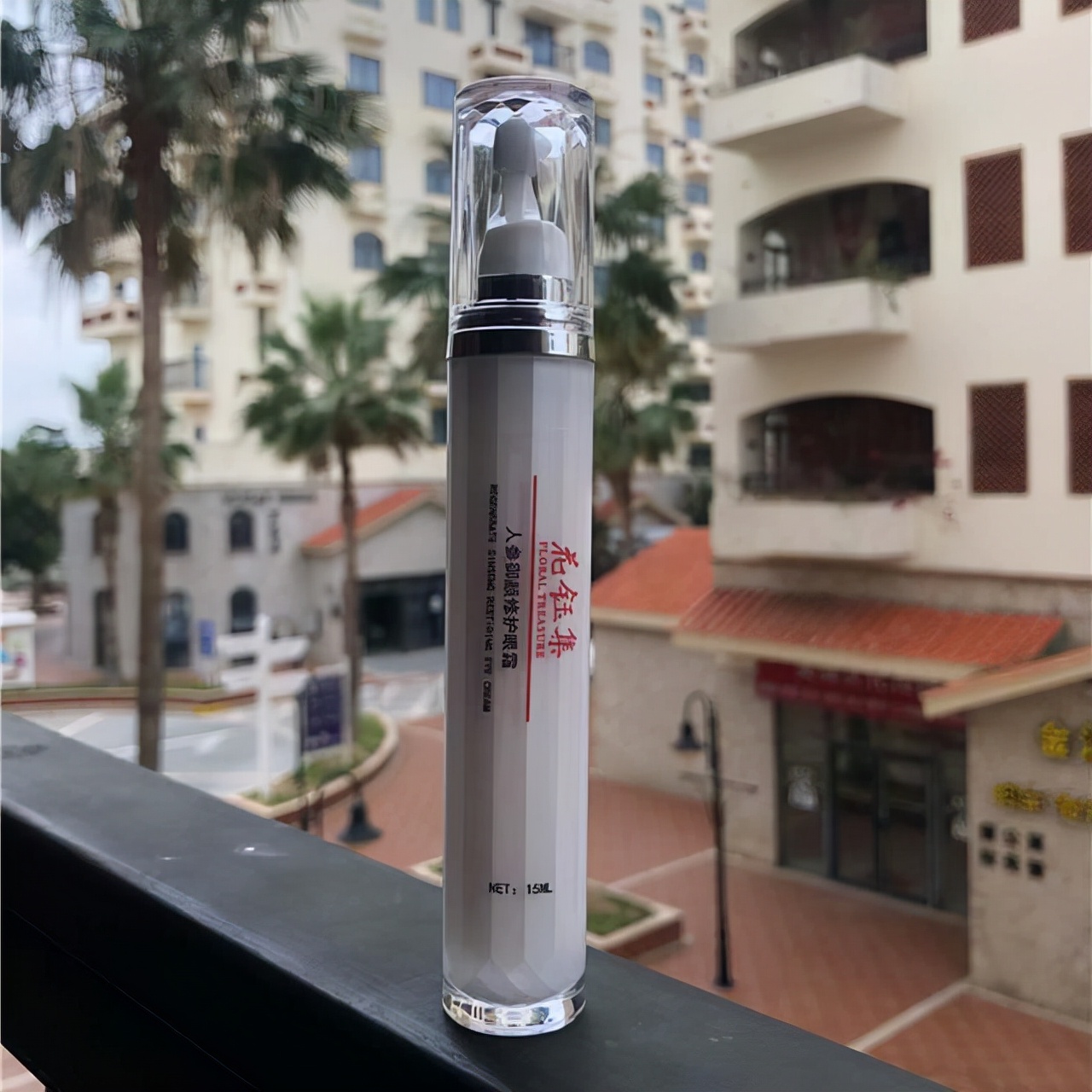 可以让眼部饱满的眼霜推荐,眼霜推荐去细纹25-30岁