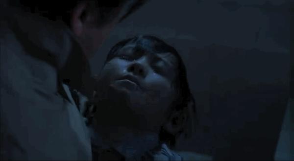 咒怨天花板,咒怨电影完整版恐怖片