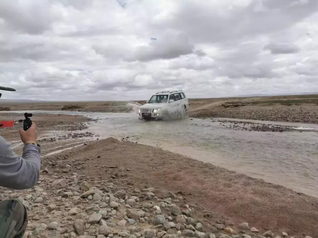 普拉多试驾帕杰罗,越野能力不输牧马人