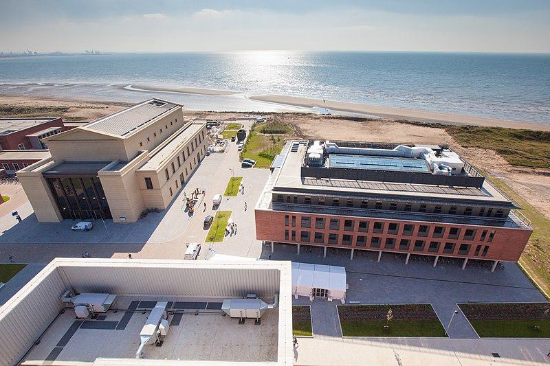 英国哪所大学靠海边,英国海边大学