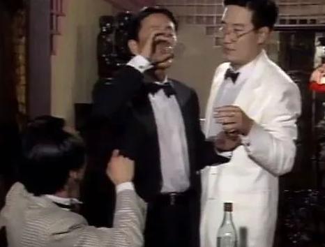 钱钟书谈围城,围城方鸿渐年少不懂钱