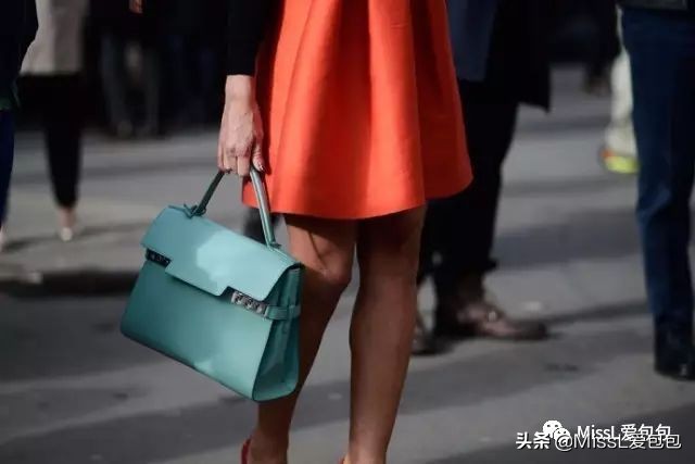 母亲节给妈妈做什么样的包包,母亲节该送什么样的包包