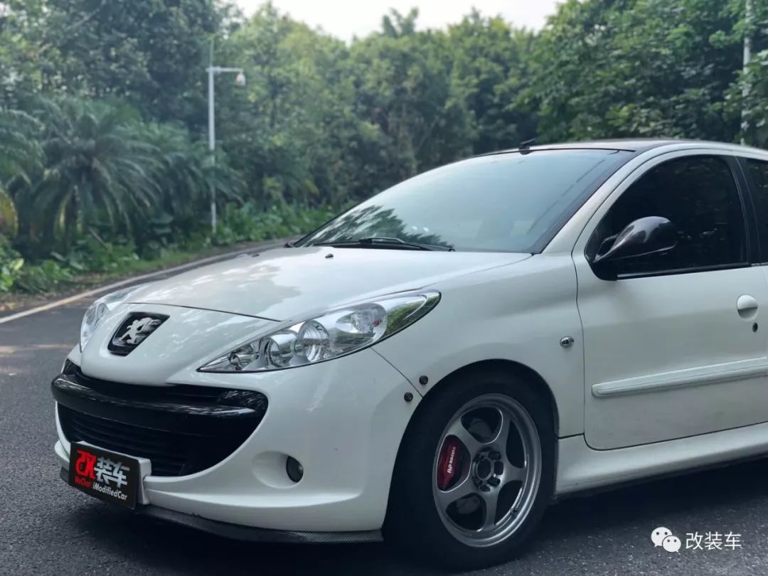 最牛的标致207改装,老款标致207升级改装