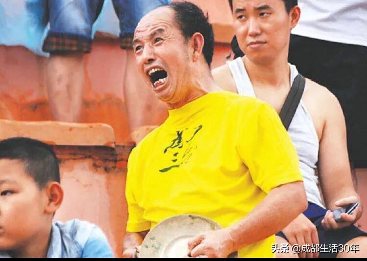 雄起四川歌曲,四川全兴队比赛视频