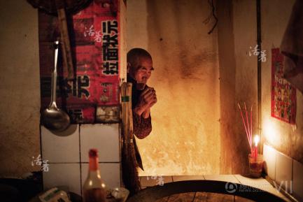 尘肺病人只能活5一10年是真的吗,尘肺病人每年都需要治疗吗